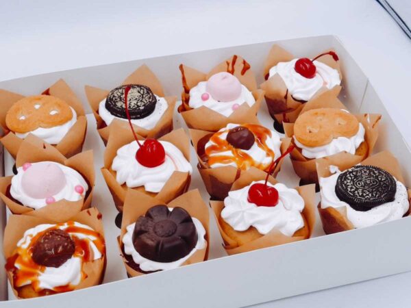 Rheds indulgence - cupcakes - cakes 1 | Boldin Website Developer